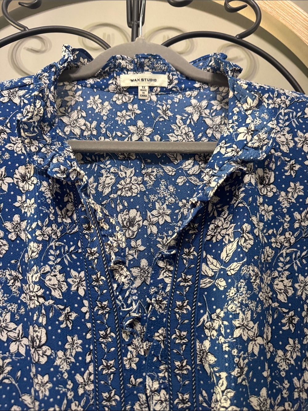 Max Studio Blue and White Floral Maxi Dress 1X feminine lightweight peasant - Picture 5 of 14